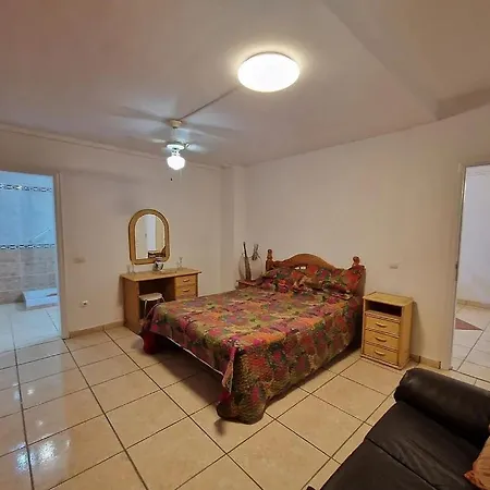 Holiday home Casa En Calle Lugano